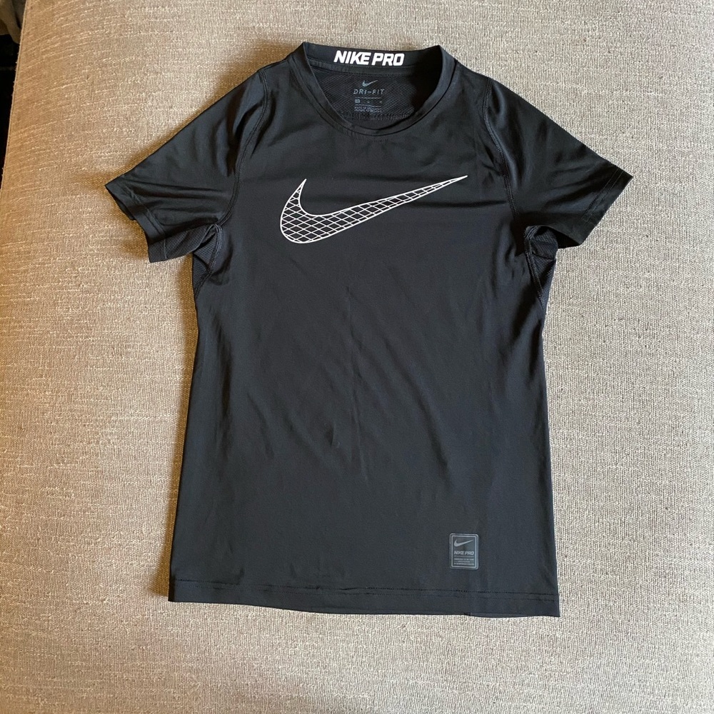 Nike Pro Dri-Fit Girls Athletic Tee